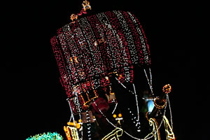 東京ディズニーランド・エレクトリカルパレード・ドリームライツ クリスマスバージョン 海賊船